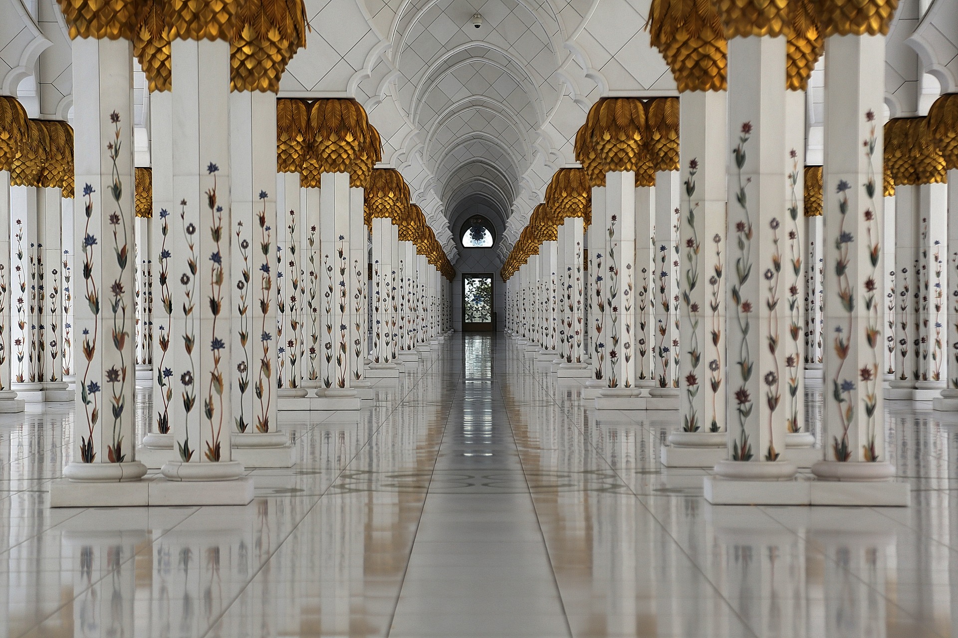 Abu-Dhabi-Mosque-Image-by-Guenter-Schneider خلفيات بوربوينت اسلامية